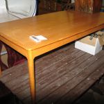 432 1621 COFFEE TABLE